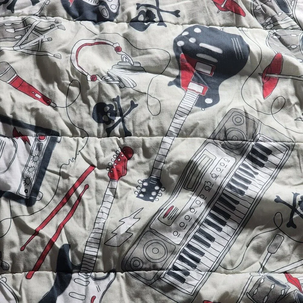 Jumping Beans Twin Boys Comforter Guitar Drums Skull & Crossbones Music